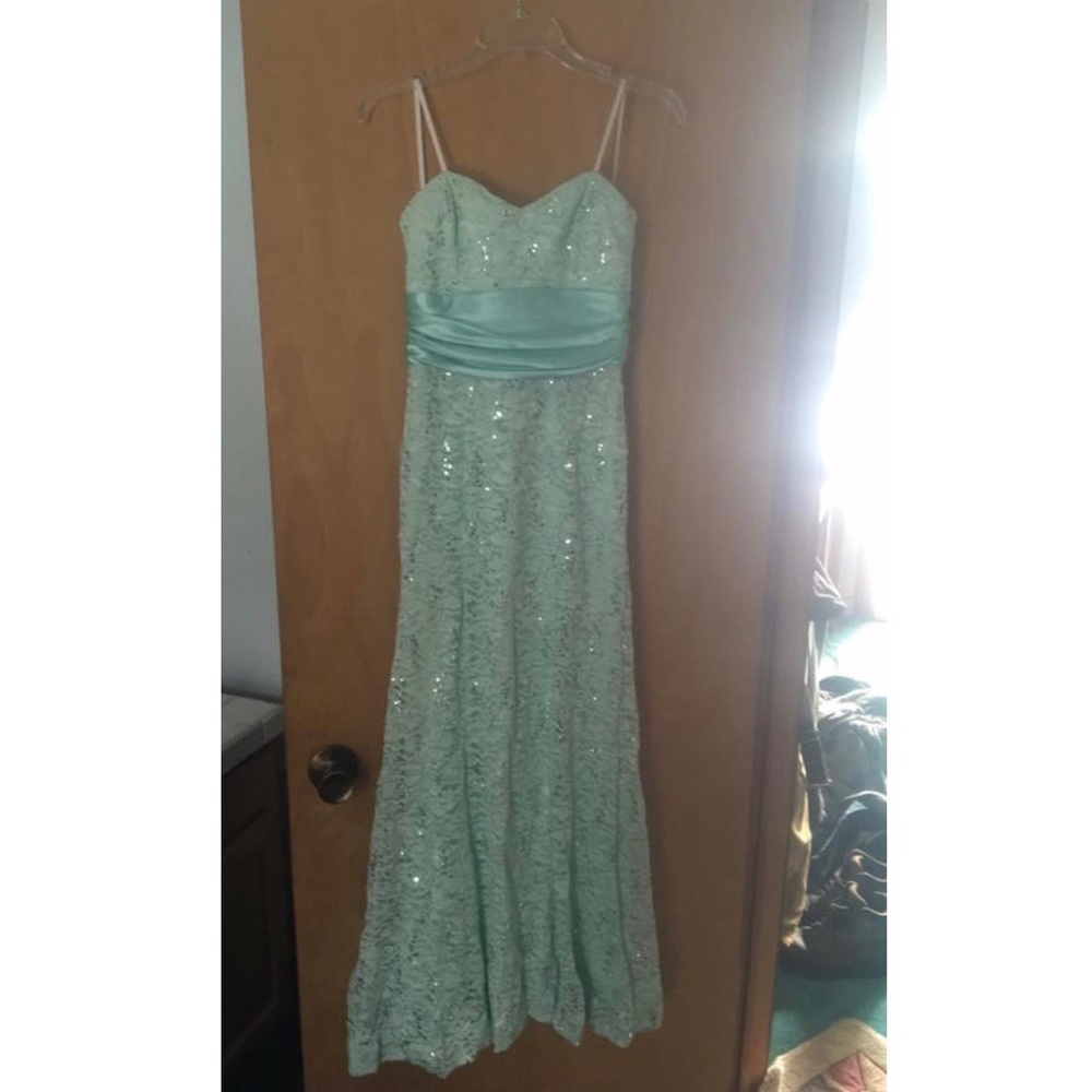 Dress size 11/12
